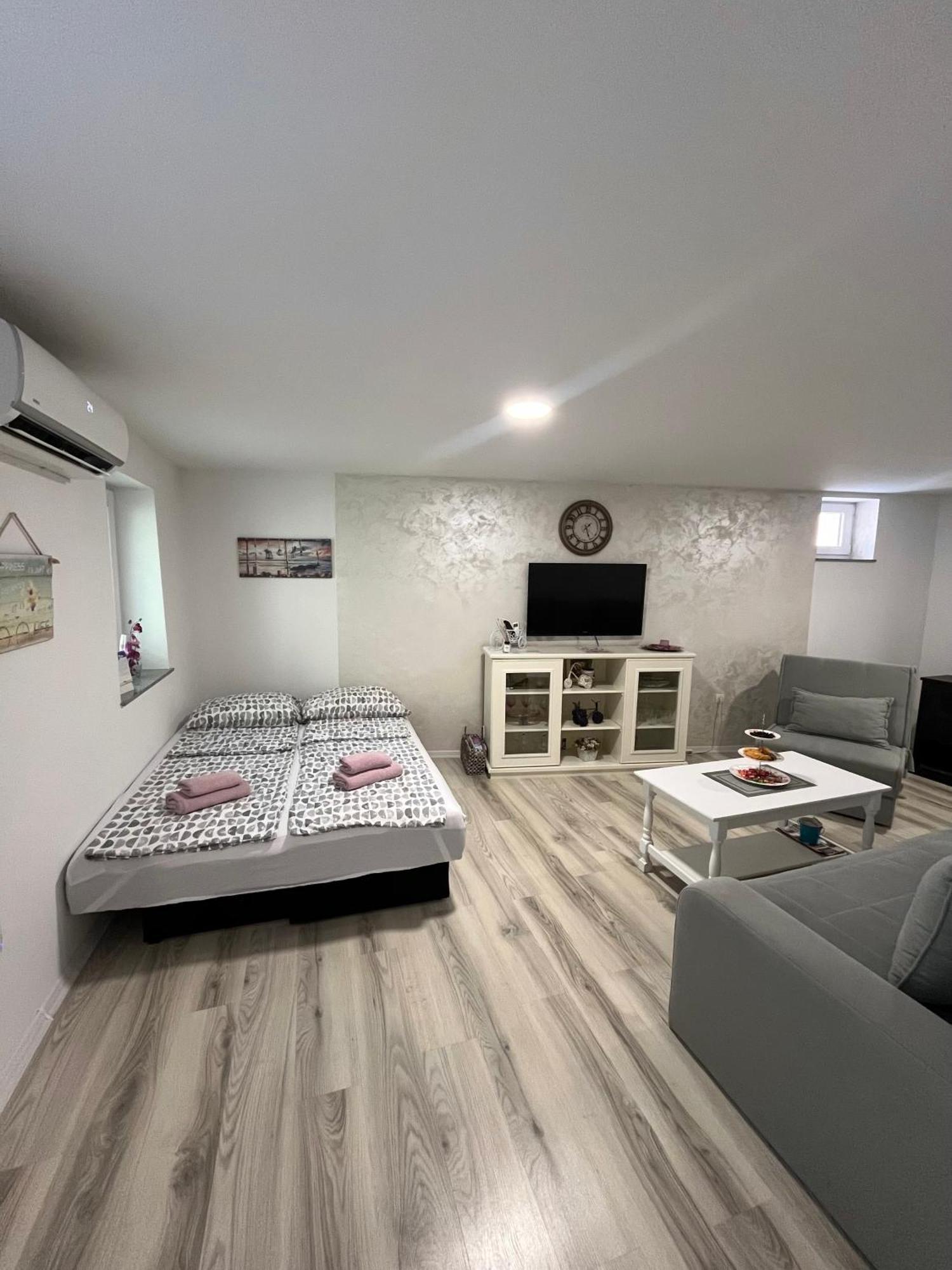 Apartman Nermin Mostar Bagian luar foto